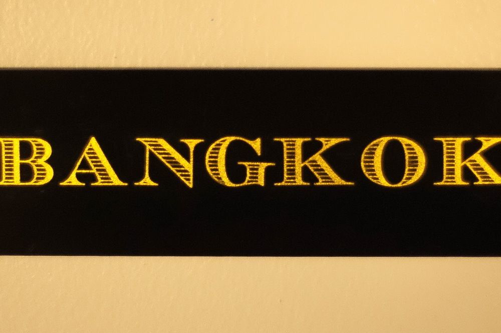 The Motley House Hostel Bangkok Bagian luar foto